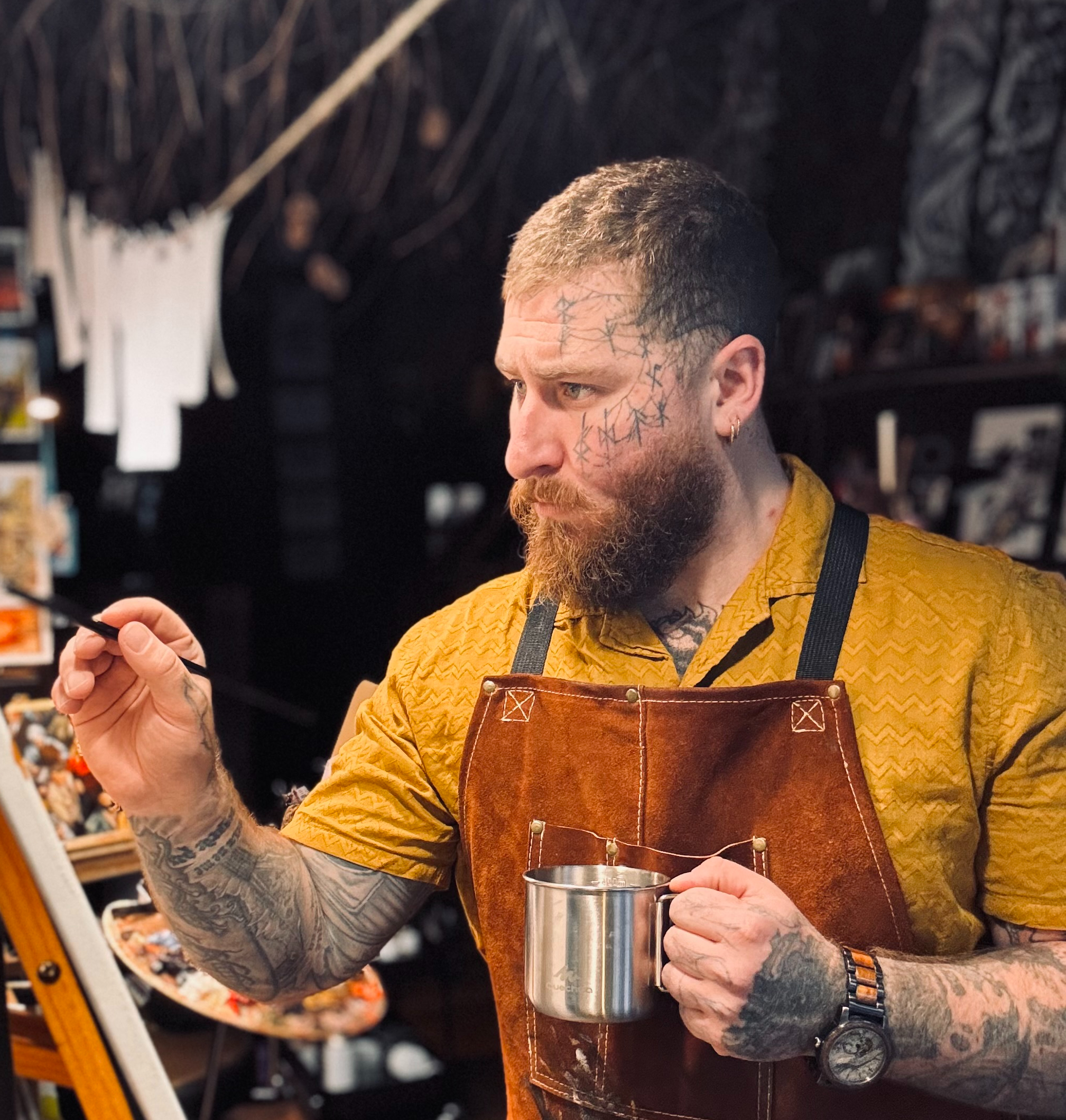 Cédric Piffard dans son atelier